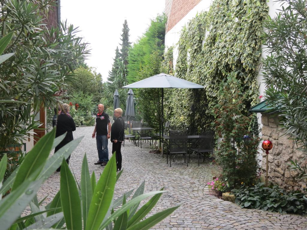 Gartenpension Fischl Mörbisch am See Exterior foto